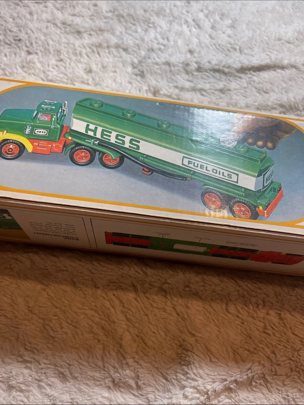 1984 hess  toy truck bank